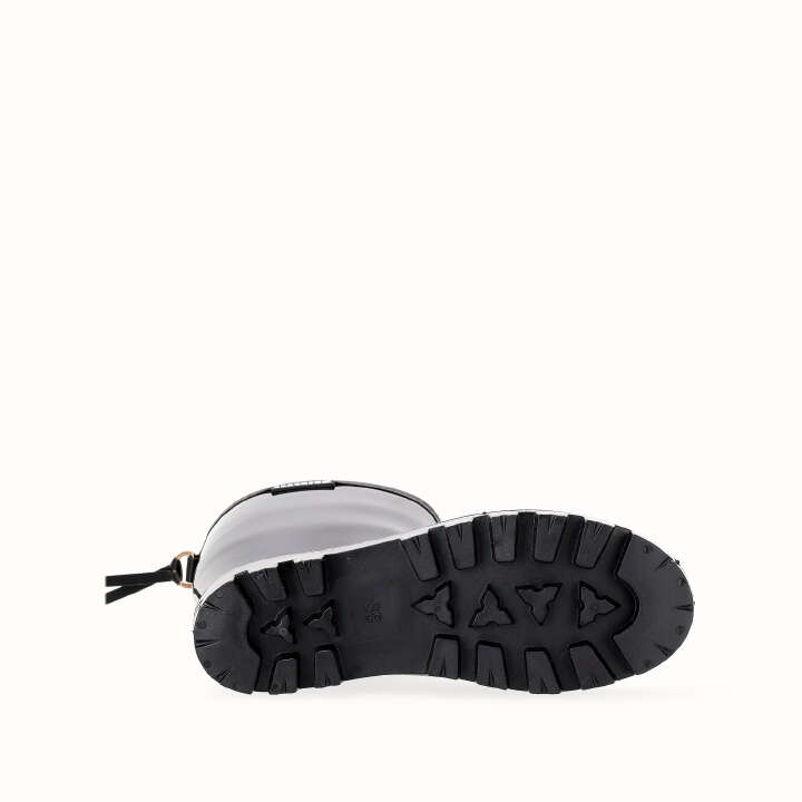 BLACKFOX Stiefel Jennie